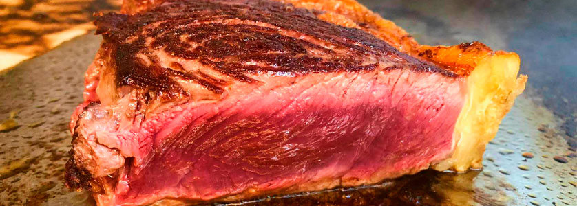 Chuletón en restaurante NIDOBILBAO