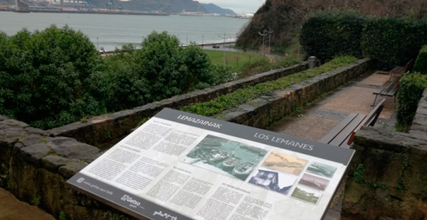 Paneles para el recorrido del Puerto Viejo Algorta Getxo